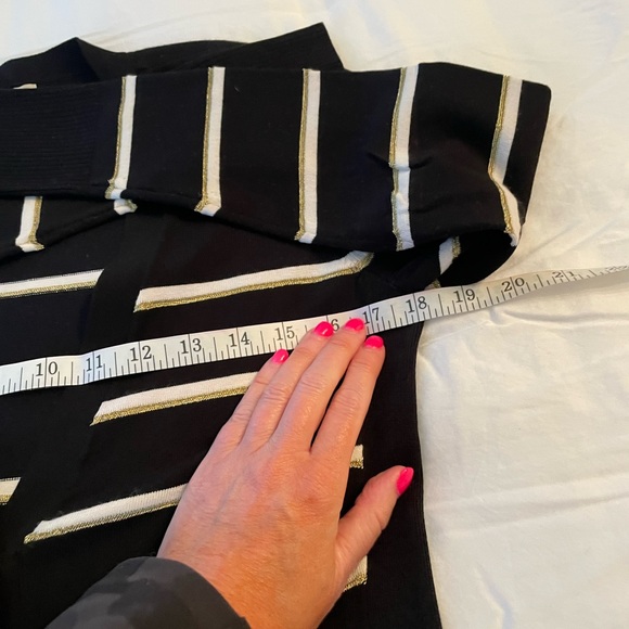 Vintage Y2K Cache Button Down Snap Cardigan in Black, White, and Gold Size M - Picture 8 of 14